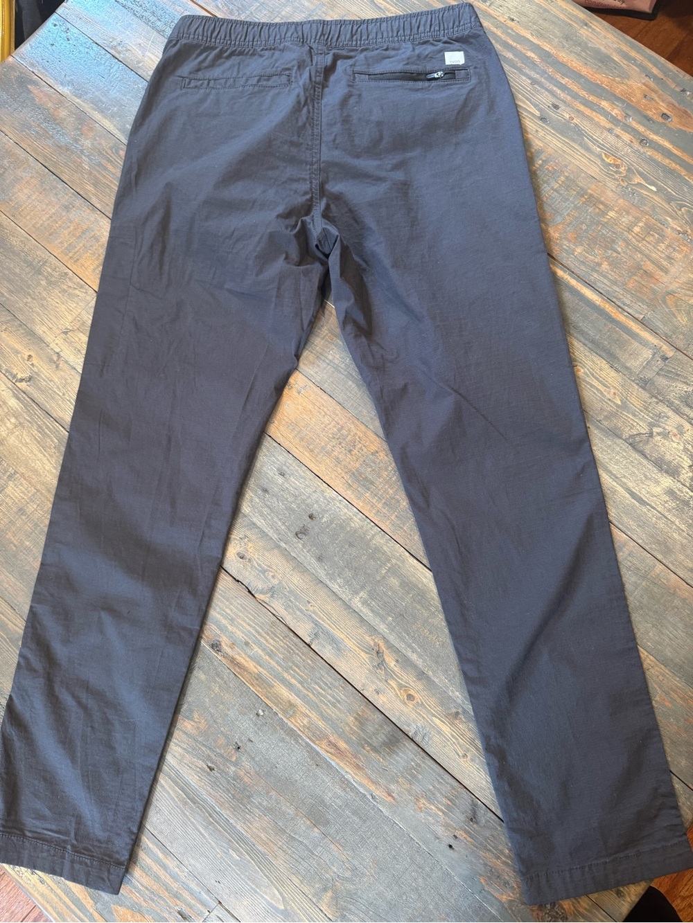 Vuori RIPSTOP Pants Charcoal sz Medium LIKE NEW - Picture 4 of 5